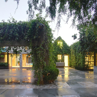 Oak Knoll Terrace exterior